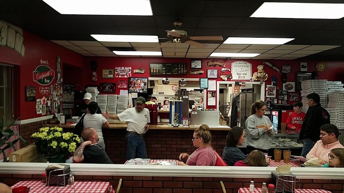 Carpenetti's Pizza