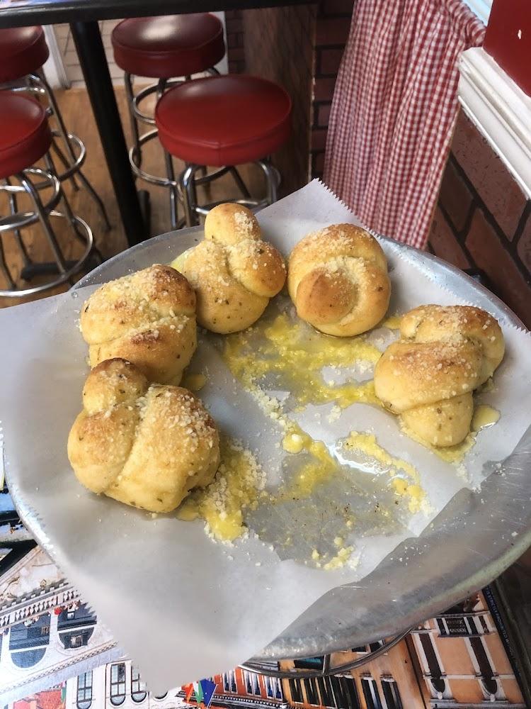 Carpenetti's Pizza